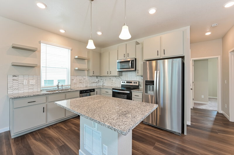 2,840/Mo, 18555 E. 47th Place Denver, CO 80249 Kitchen View