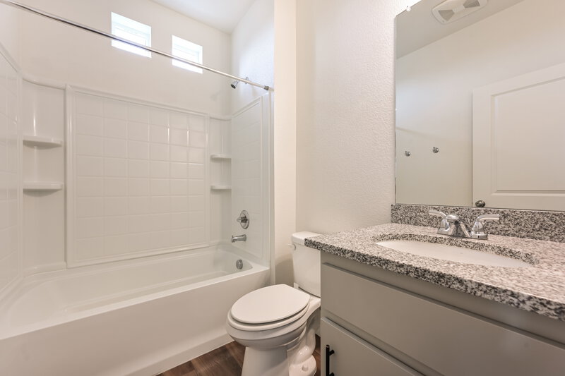 2,550/Mo, 18592 E. 47th Drive Denver, CO 80249 Bathroom View