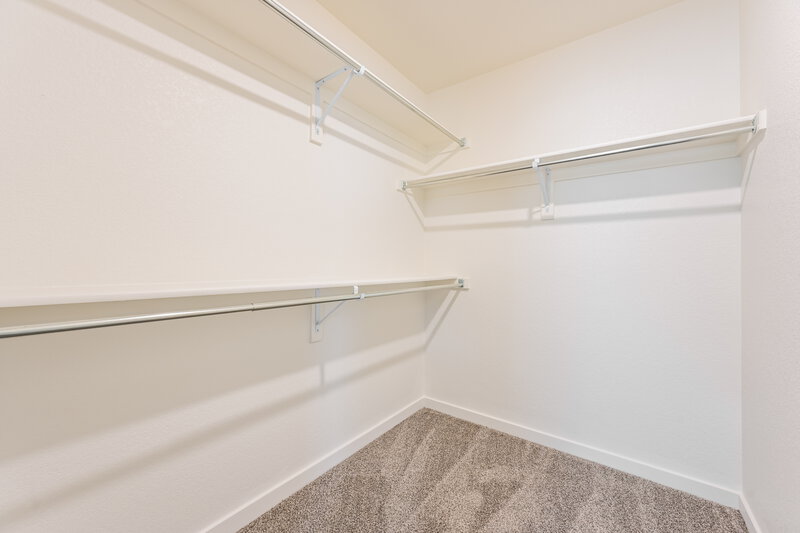 2,970/Mo, 18587 E. 47th Place Denver, CO 80249 Amenities View
