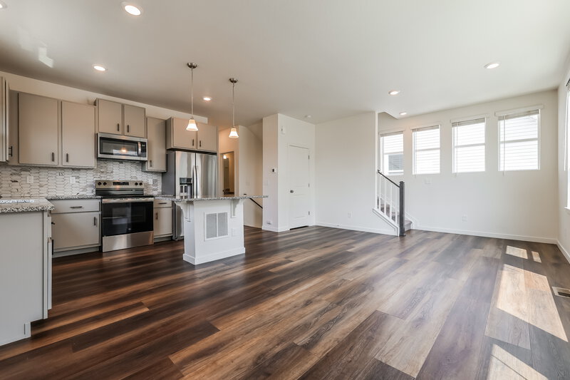 3,000/Mo, 18601 E. 47th Place Denver, CO 80249 Living Room View