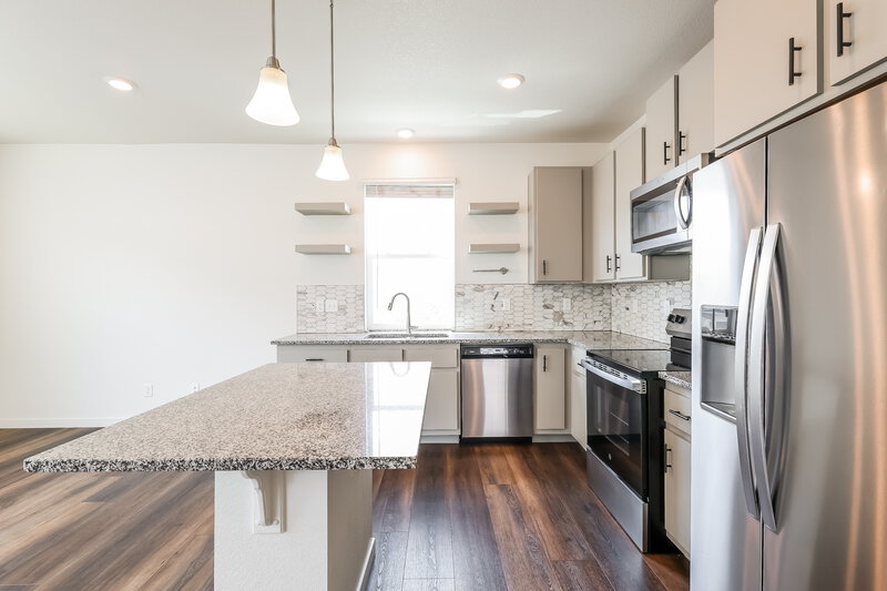 3,000/Mo, 18601 E. 47th Place Denver, CO 80249 Kitchen View