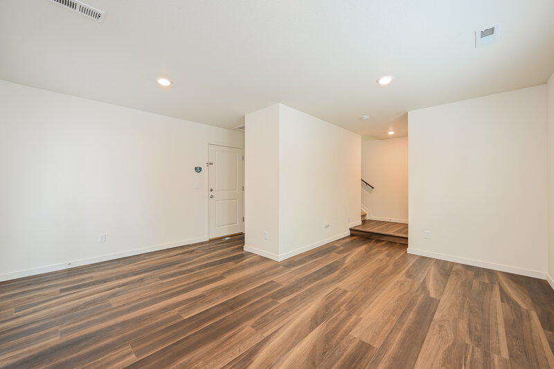 2,985/Mo, 18607 E. 47th Place Denver, CO 80249 Living Room View
