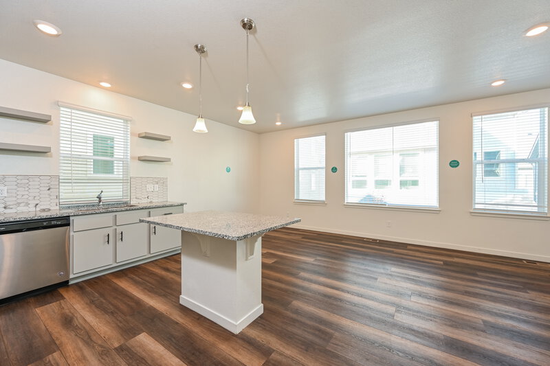 2,650/Mo, 18609 E. 47th Place Denver, CO 80249 Misc View 2