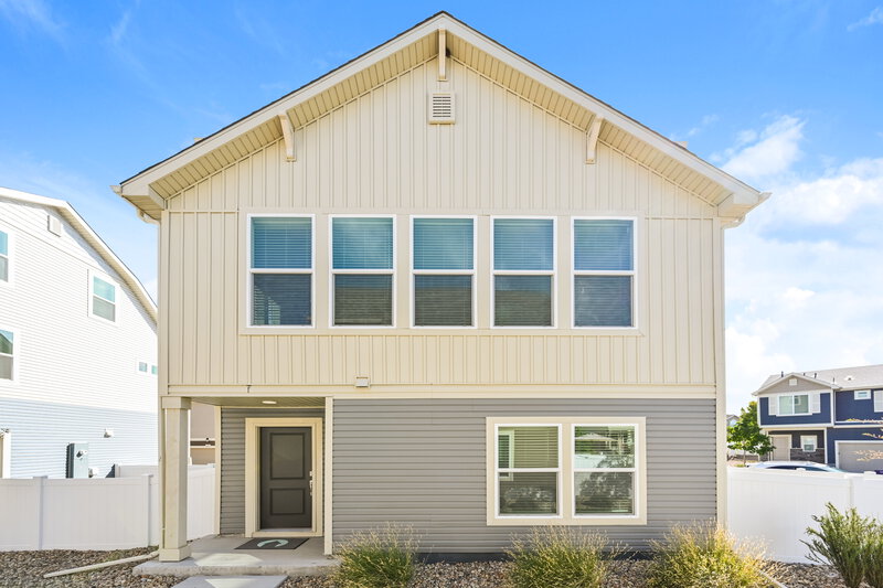 2,650/Mo, 4753 N. Tower Drive Denver, CO 80249 External View