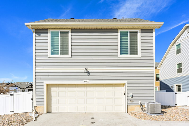 2,650/Mo, 4753 N. Tower Drive Denver, CO 80249 Rear View 2