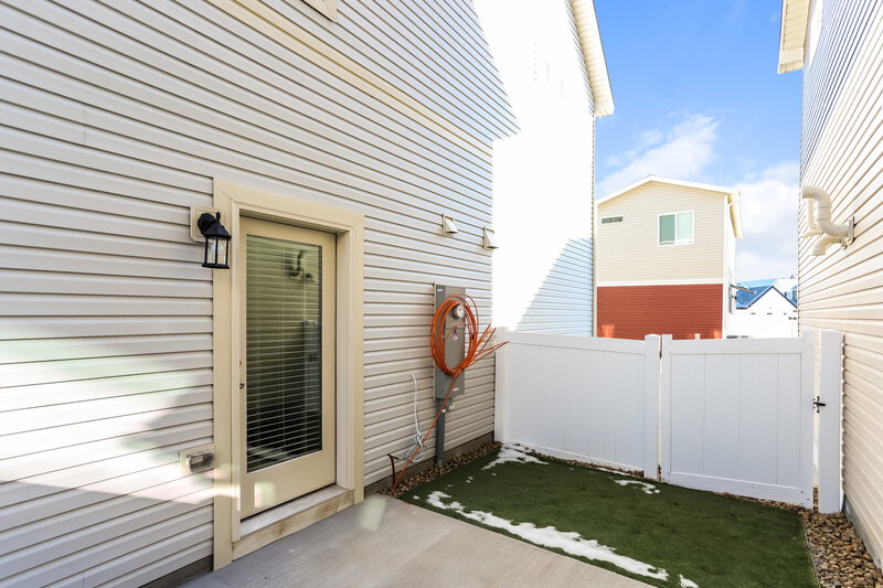 3,025/Mo, 18598 E. 47th Place Denver, CO 80249 Misc View 14