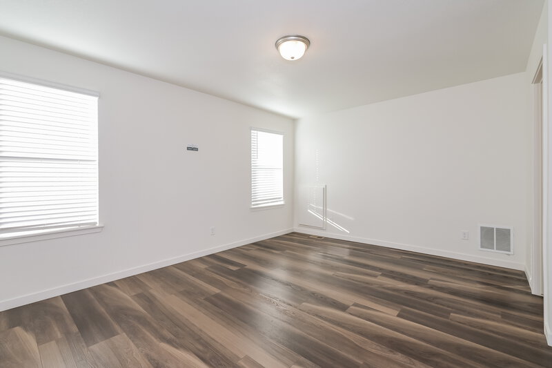 2,565/Mo, 4713 N. Tower Drive Denver, CO 80249 Main Bedroom View