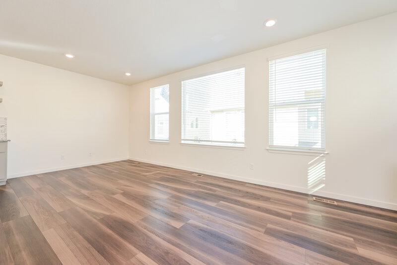 2,875/Mo, 18569 E. 47th Avenue Denver, CO 80249 Dining Room View