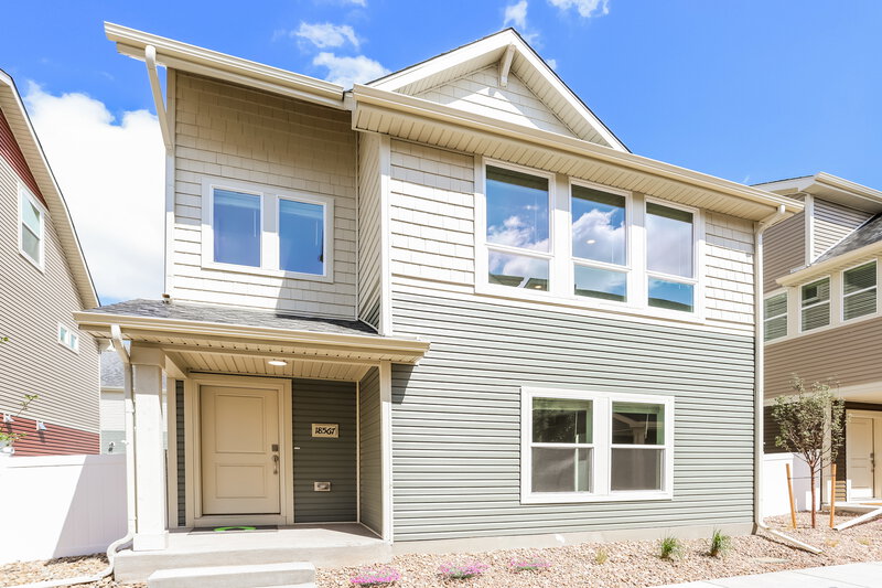 2,595/Mo, 18567 E. 47th Avenue Denver, CO 80249 External View