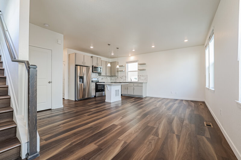 2,750/Mo, 18580 E. 47th Place Denver, CO 80249 Living Room View