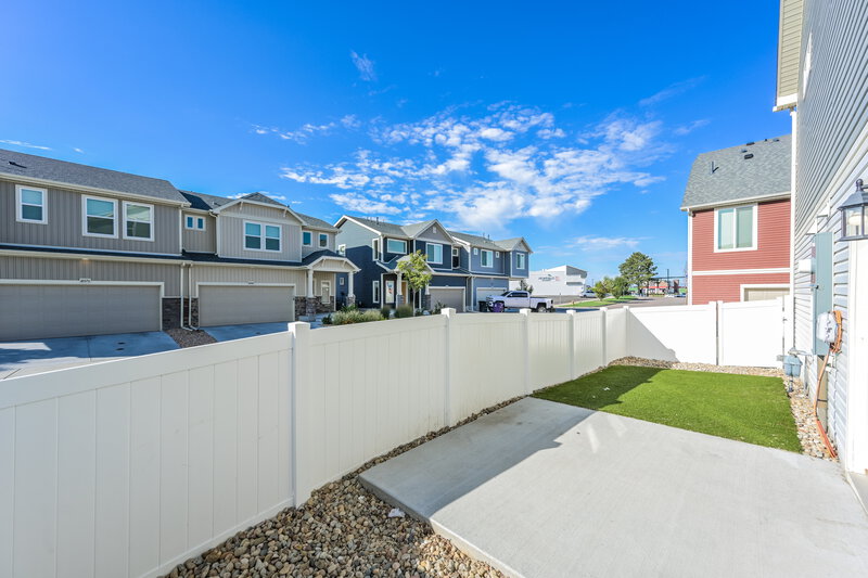 2,600/Mo, 18561 E. 47th Avenue Denver, CO 80249 Rear View 2