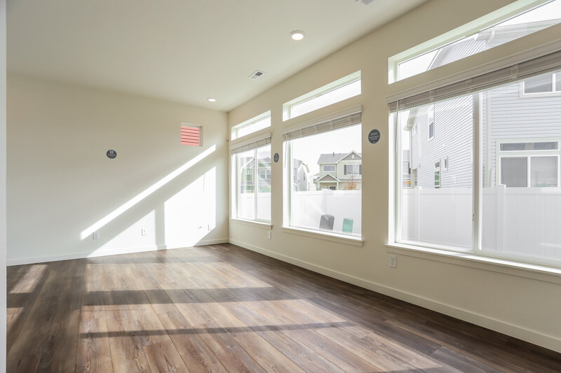 3,750/Mo, 18560 E. 47th Avenue Denver, CO 80249 Living Room View 2