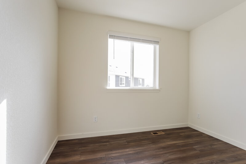 3,750/Mo, 18560 E. 47th Avenue Denver, CO 80249 Bedroom View 3