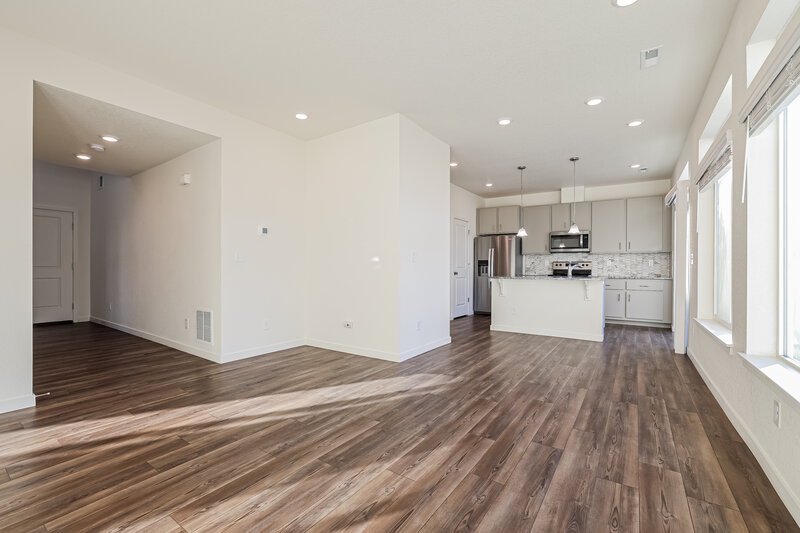 2,720/Mo, 18568 E. 47th Avenue Denver, CO 80249 Living Room View 2