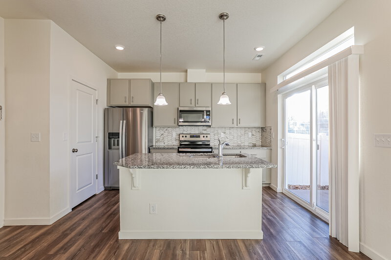 2,720/Mo, 18568 E. 47th Avenue Denver, CO 80249 Kitchen View