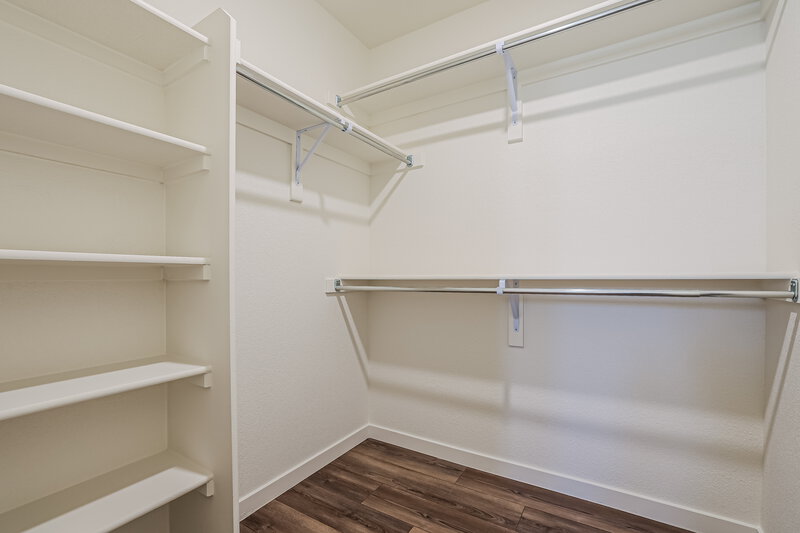 2,720/Mo, 18568 E. 47th Avenue Denver, CO 80249 Walk In Closet View
