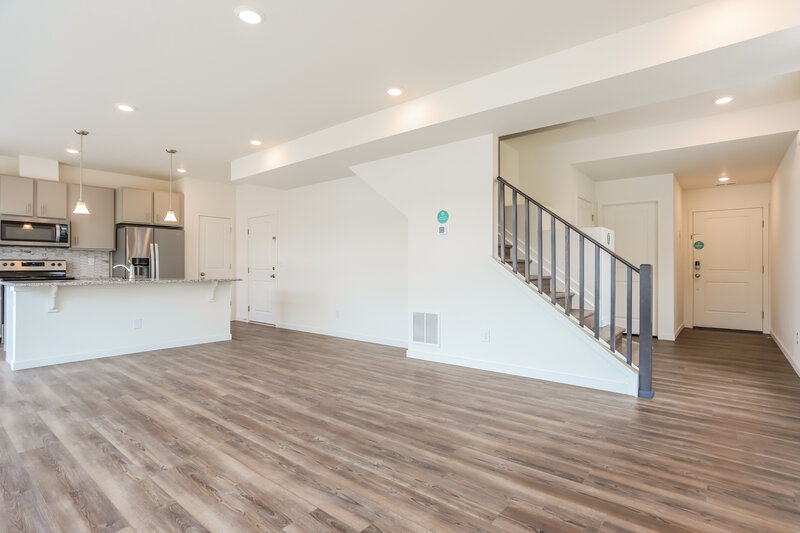 3,790/Mo, 18570 E. 47th Avenue Denver, CO 80249 Living Room View