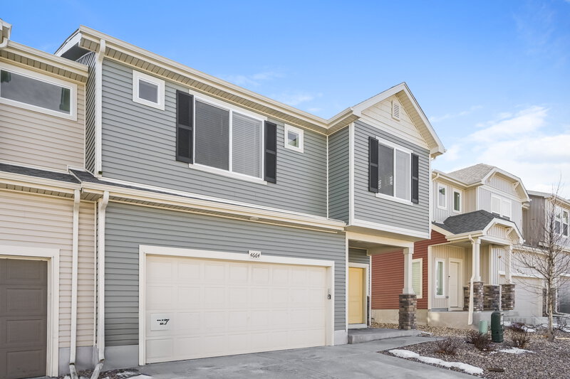 2,620/Mo, 4664 N. Tower Drive Denver, CO 80249 Front View