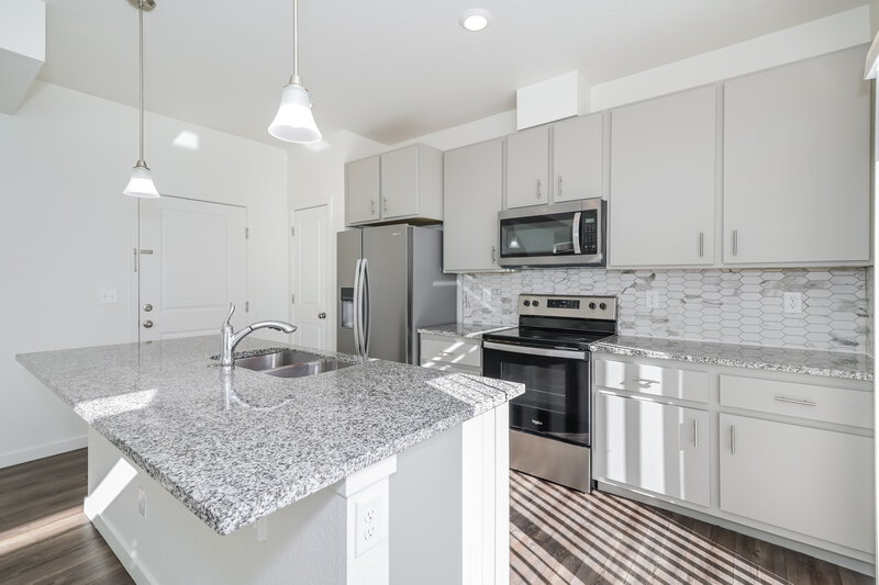 2,620/Mo, 4664 N. Tower Drive Denver, CO 80249 Kitchen View