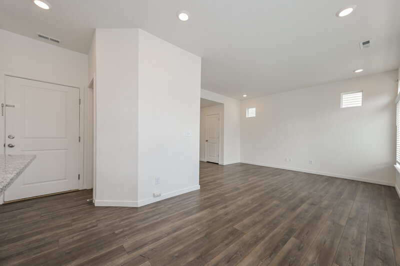 2,490/Mo, 4674 N. Tower Drive Denver, CO 80249 Living Room View 3