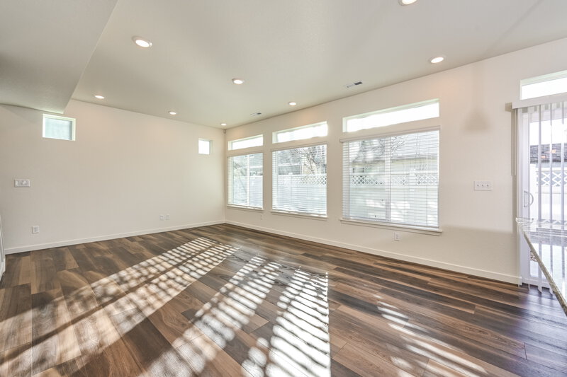 3,015/Mo, 4722 N. Tower Drive Denver, CO 80249 Living Room View 3