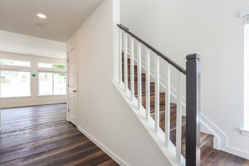 2,870/Mo, 4726 N. Tower Drive Denver, CO 80249 Foyer View