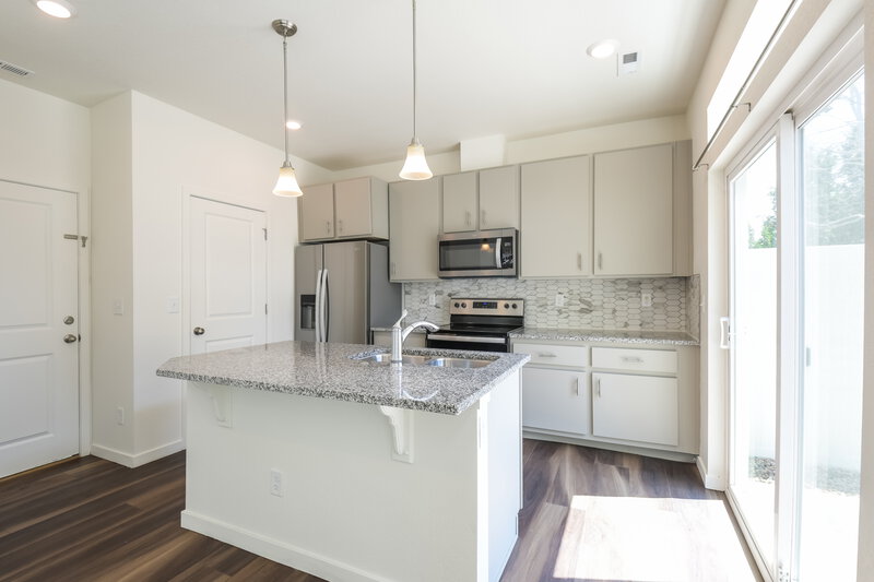 2,750/Mo, 4726 N. Tower Drive Denver, CO 80249 Kitchen View