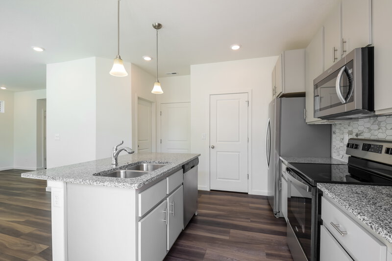 2,750/Mo, 4726 N. Tower Drive Denver, CO 80249 Kitchen View 2