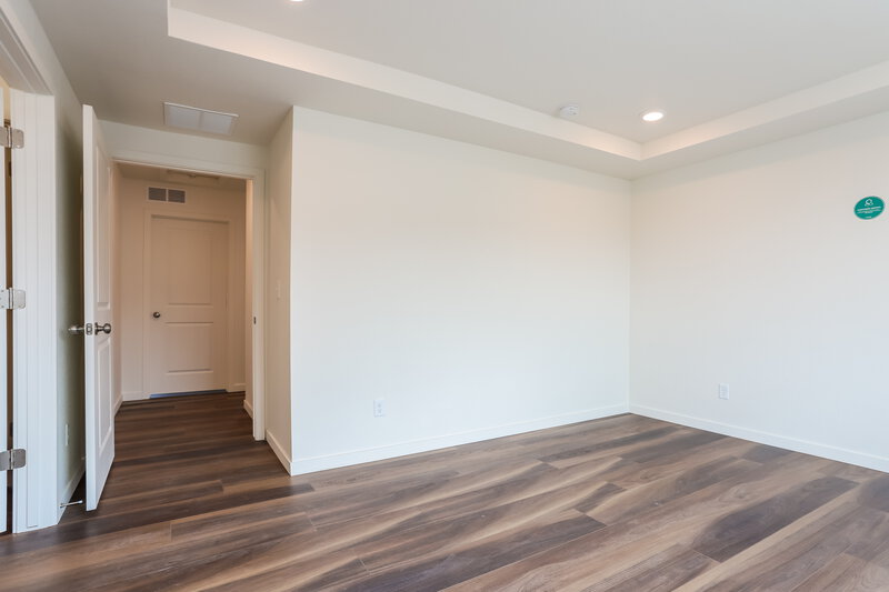 2,870/Mo, 4726 N. Tower Drive Denver, CO 80249 Main Bedroom View 2