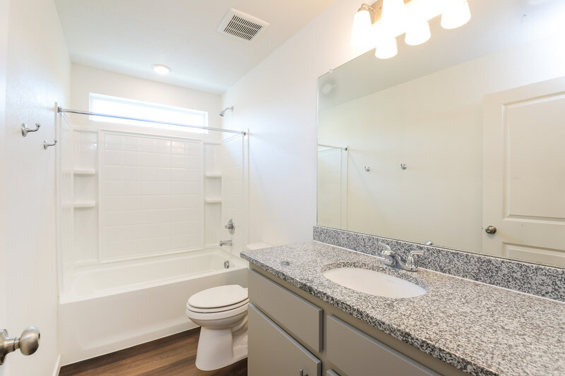 2,750/Mo, 4726 N. Tower Drive Denver, CO 80249 Bathroom View