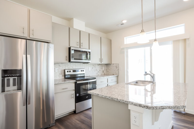 3,790/Mo, 4732 N. Tower Drive Denver, CO 80249 Kitchen View