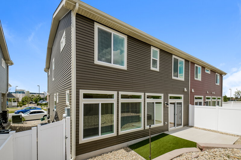2,660/Mo, 4768 N. Tower Drive Denver, CO 80249 Rear View