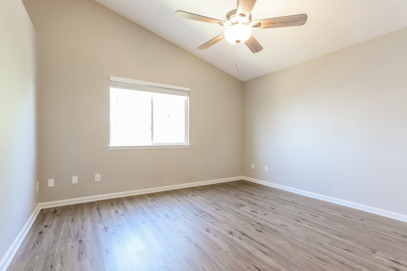 3,025/Mo, 14171 E Chenango Pl Aurora, CO 80015 Main Bedroom View 2
