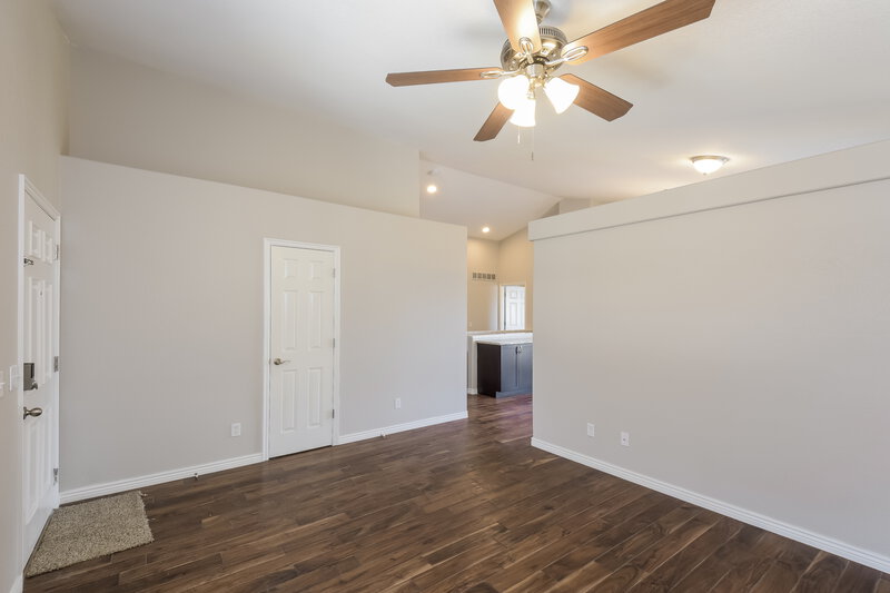 2,985/Mo, 5123 Sydney Ave Highlands Ranch, CO 80130 Living Room View 2