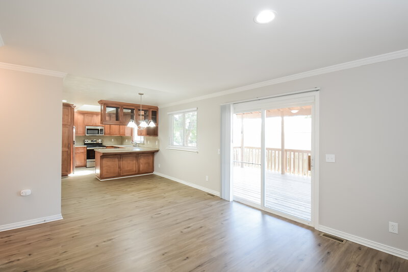 3,675/Mo, 17294 E Kenyon Dr Aurora, CO 80013 Dining Room View 2
