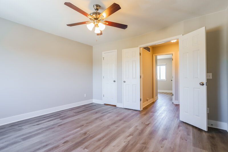 3,195/Mo, 20967 East 45th Avenue Denver, CO 80249 Main Bedroom View 2