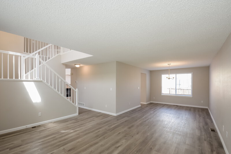 3,740/Mo, 5521 W 117th Pl Westminster, CO 80020 Living Room View 2