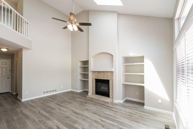 3,740/Mo, 5521 W 117th Pl Westminster, CO 80020 Living Room View 4