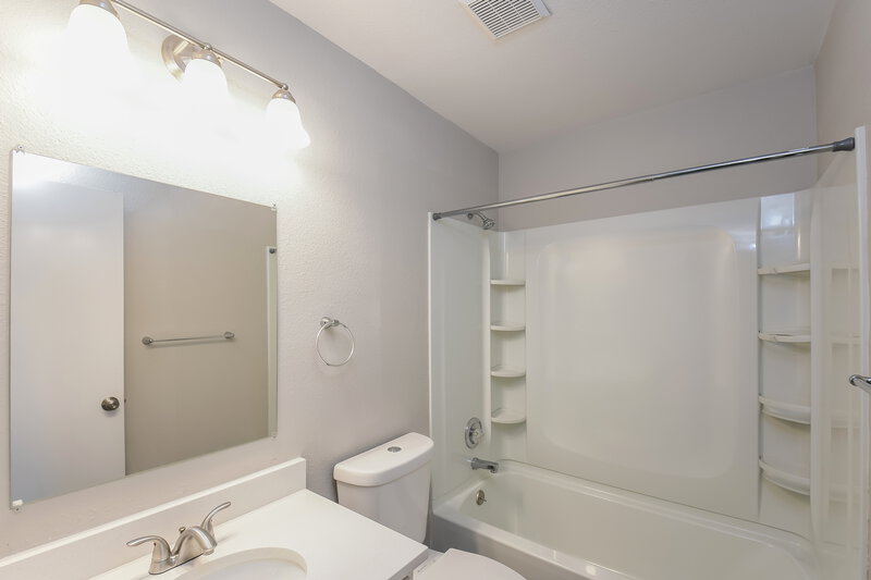 3,740/Mo, 5521 W 117th Pl Westminster, CO 80020 Bathroom View
