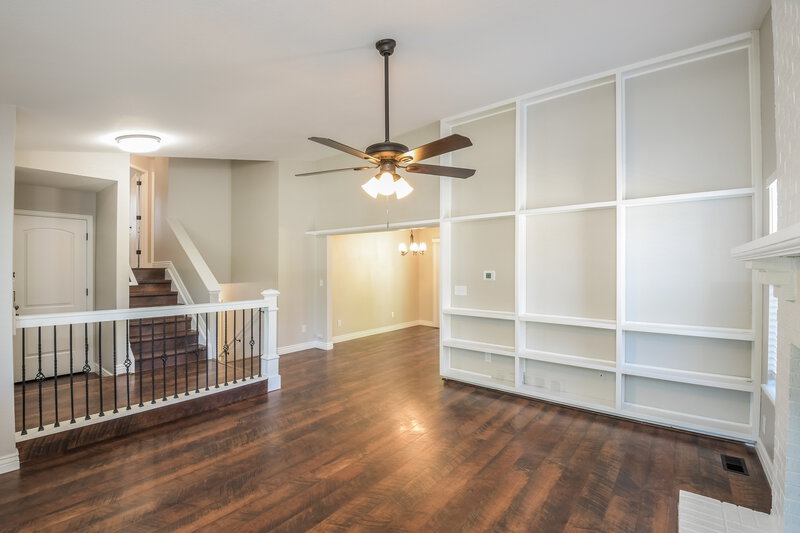 3,330/Mo, 514 Timberline Pl Highlands Ranch, CO 80126 Living Room View 2