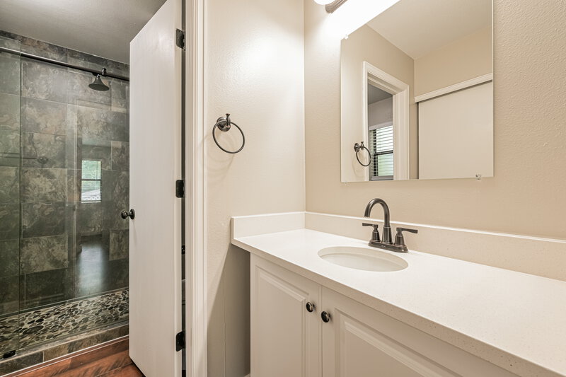 3,230/Mo, 514 Timberline Pl Highlands Ranch, CO 80126 Main Bathroom View