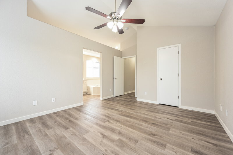 3,175/Mo, 9978 Deer Creek Ln Highlands Ranch, CO 80129 Main Bedroom View