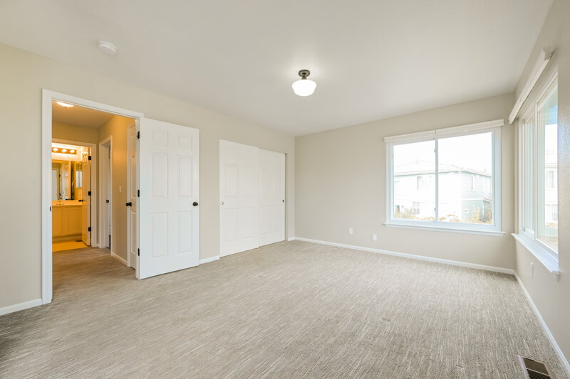 2,990/Mo, 4483 Lyndenwood Pt Highlands Ranch, CO 80130 Main Bedroom View