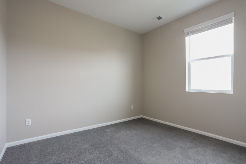 2,695/Mo, 17918 E 99th Pl Commerce City, CO 80022 Bedroom View