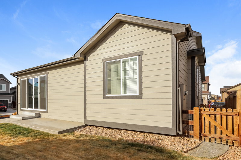 2,695/Mo, 17918 E 99th Pl Commerce City, CO 80022 Rear View