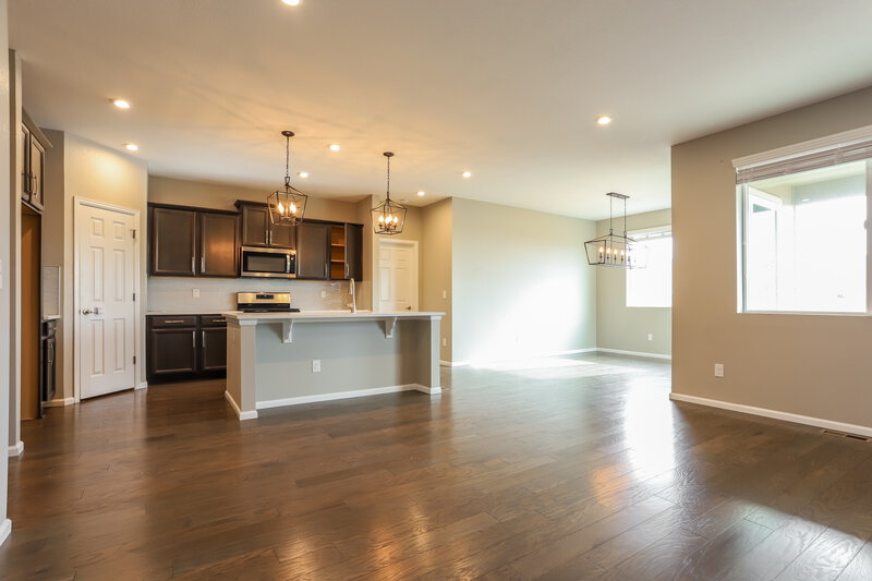 3,305/Mo, 21260 E Princeton Pl Aurora, CO 80013 Living Room View 2