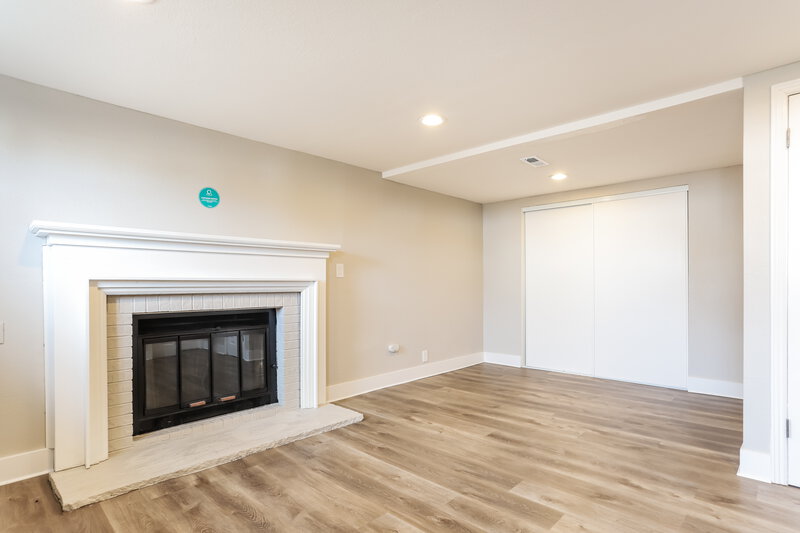 2,450/Mo, 19700 E Bates Ave Aurora, CO 80013 Basement View
