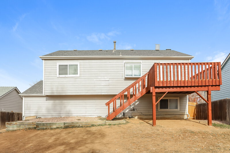 2,450/Mo, 19700 E Bates Ave Aurora, CO 80013 Rear View