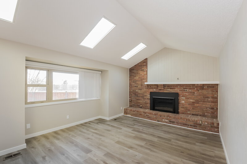 3,780/Mo, 4792 S Gar Way Denver, CO 80123 Living Room View