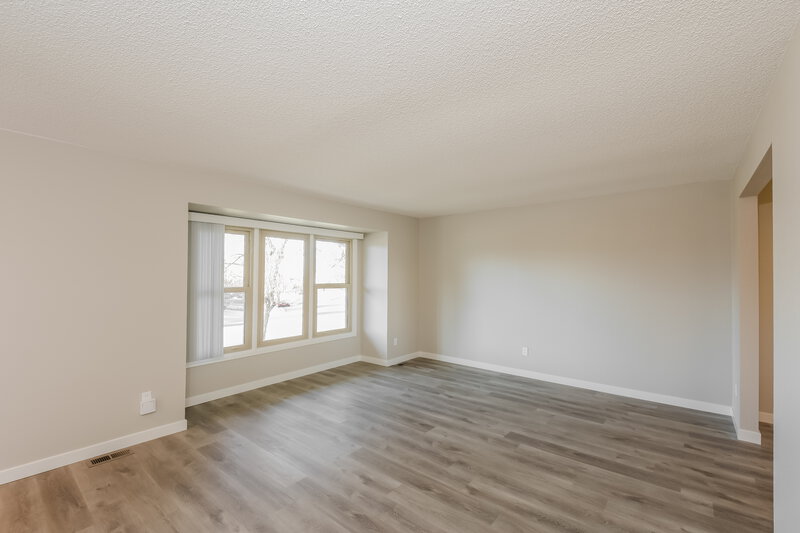 3,780/Mo, 4792 S Gar Way Denver, CO 80123 Family Room View 2